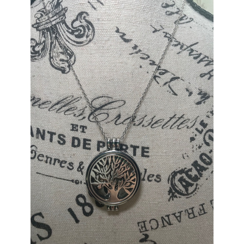 Tree of Life Essential Oil Diffuser Locket Necklace Silver Tone Aromatherapy